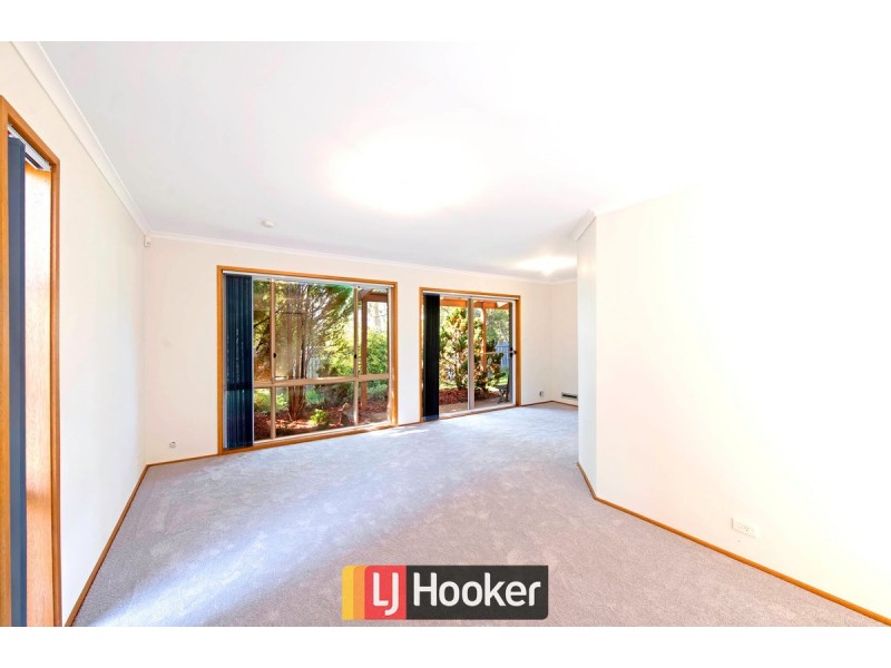 1/37 Derrington Crescent, Bonython ACT 2905
