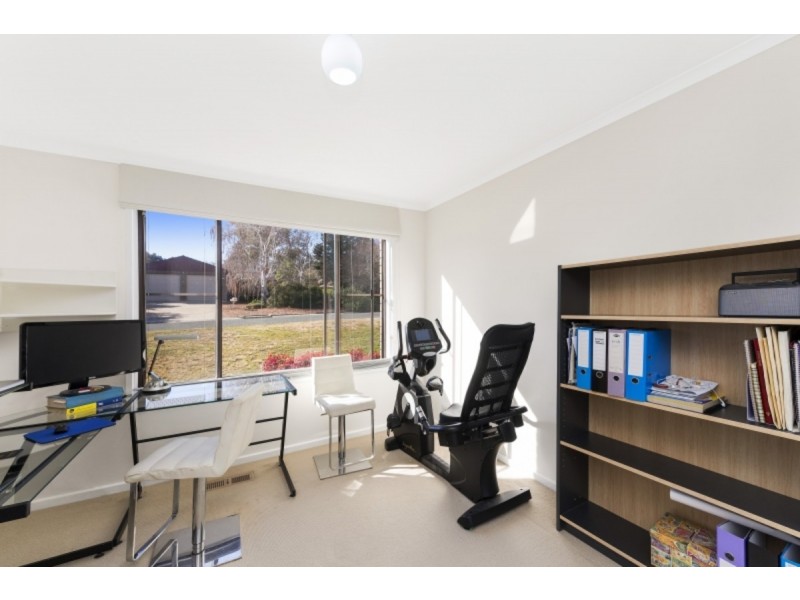 6 Michell Street, Monash ACT 2904