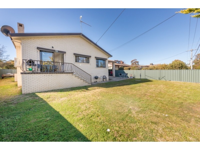 6 Michell Street, Monash ACT 2904