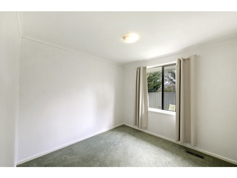 14 Pearson Street, Holder ACT 2611