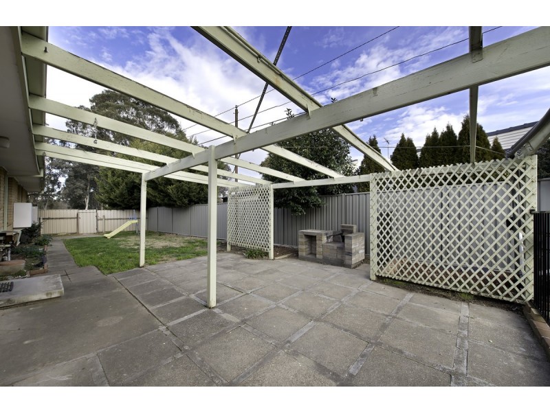 14 Pearson Street, Holder ACT 2611