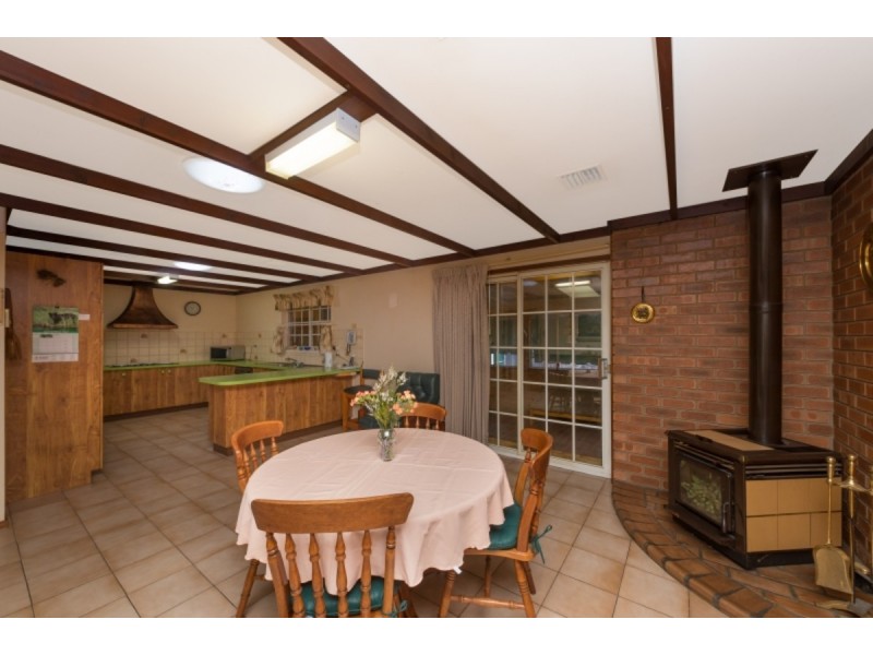 4 Farncomb Place, Gowrie ACT 2904