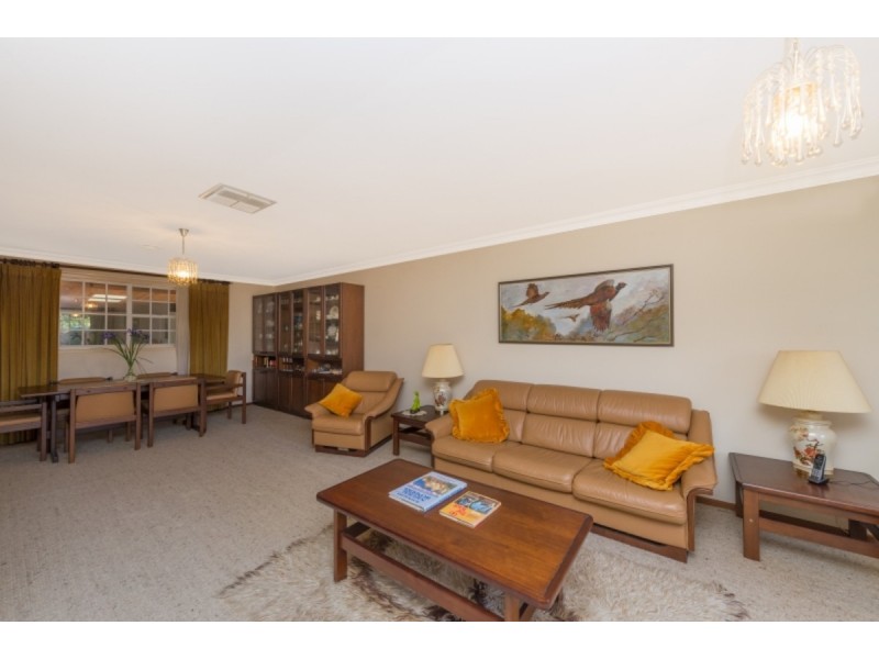 4 Farncomb Place, Gowrie ACT 2904