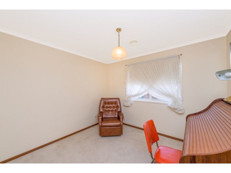 4 Farncomb Place, Gowrie ACT 2904