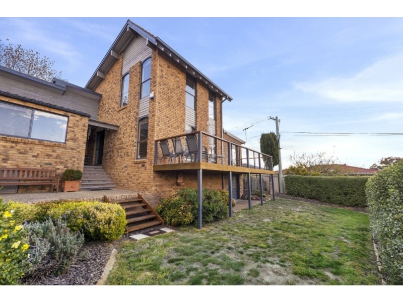 6 Styles Place, Wanniassa ACT 2903