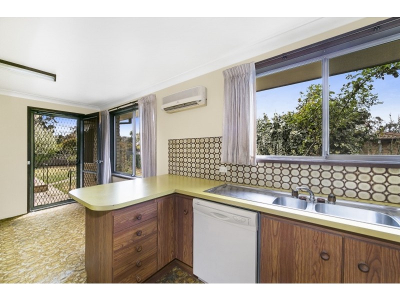 90 Namatjira Drive, Stirling ACT 2611