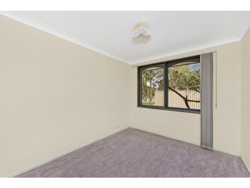 90 Namatjira Drive, Stirling ACT 2611