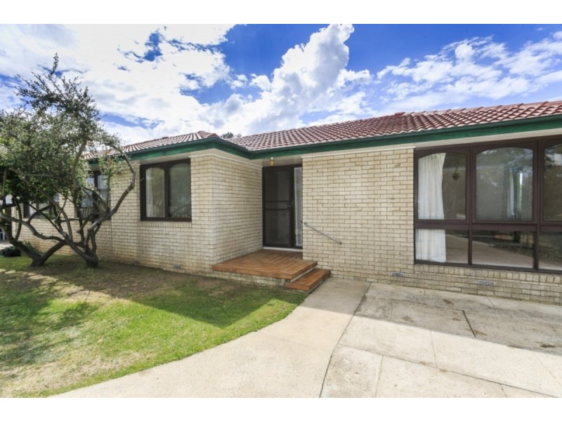 90 Namatjira Drive, Stirling ACT 2611