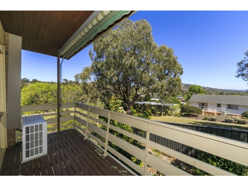 10 Johnson Place, Farrer ACT 2607