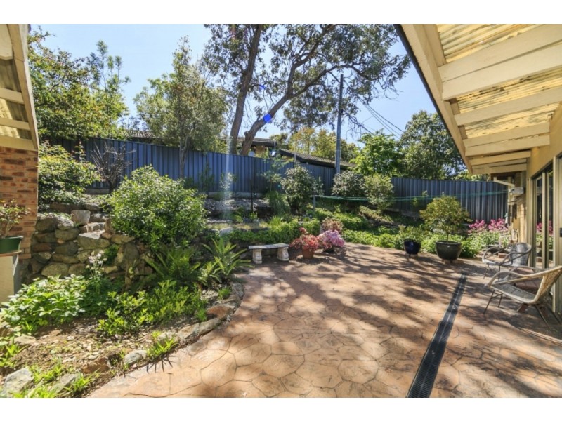 10 Johnson Place, Farrer ACT 2607