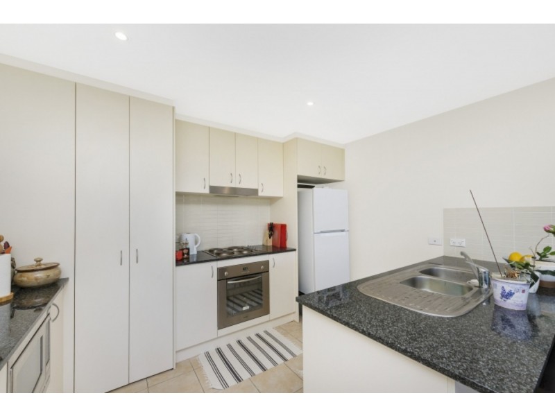 31/2 Eileen Good Street, Greenway ACT 2900