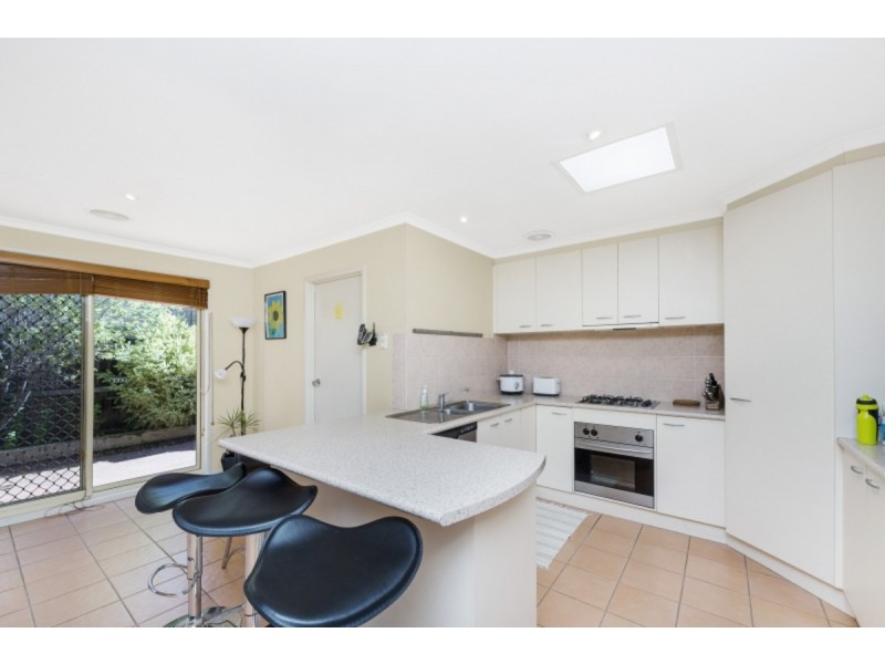 2/92 Casey Crescent, Calwell ACT 2905