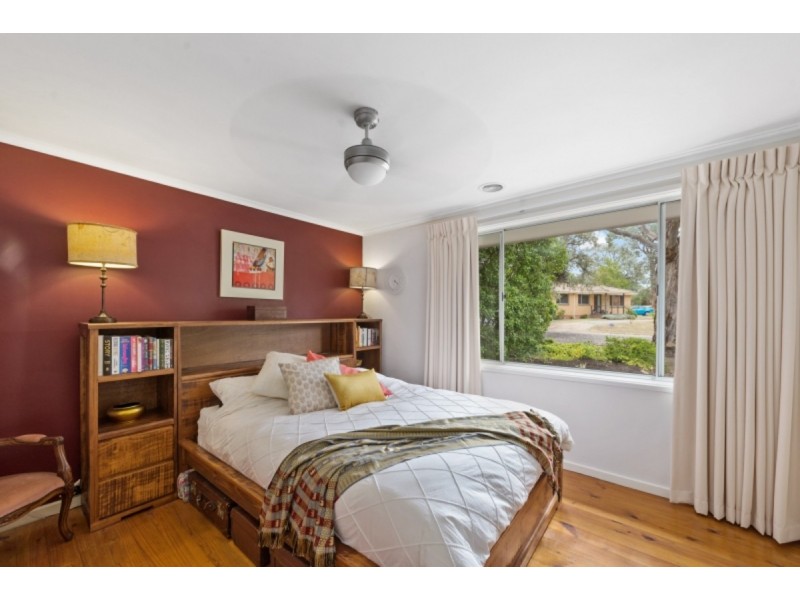 14 East Place, Kambah ACT 2902