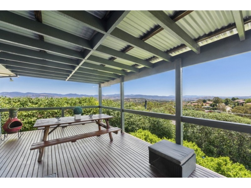 16 Tatchell Street, Calwell ACT 2905