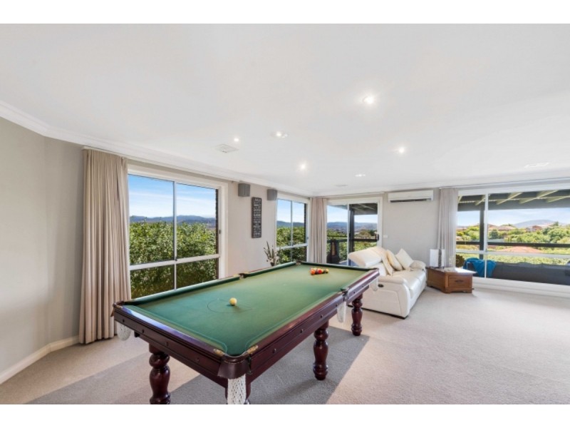 16 Tatchell Street, Calwell ACT 2905
