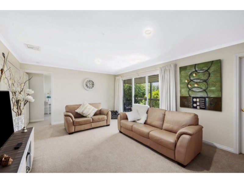 16 Tatchell Street, Calwell ACT 2905