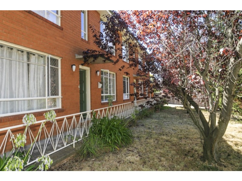 14/25 Mackennal Street, Lyneham ACT 2602