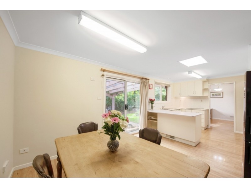 64 Bacchus Circuit, Kambah ACT 2902