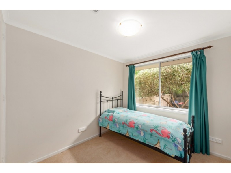 64 Bacchus Circuit, Kambah ACT 2902