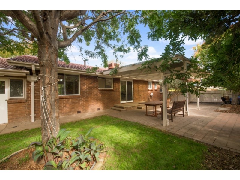 64 Bacchus Circuit, Kambah ACT 2902