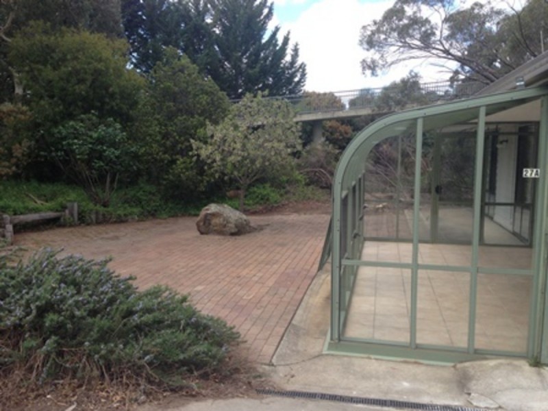 27A Cossington Smith Crescent, Lyneham ACT 2602