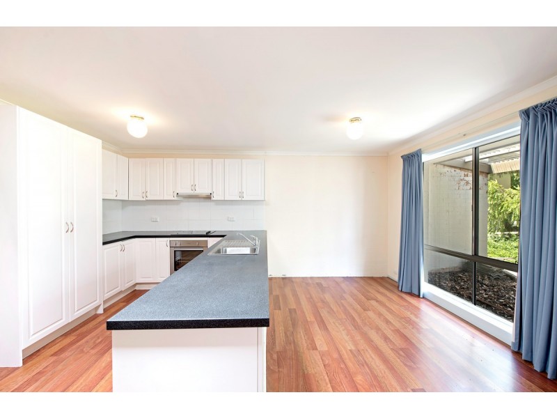 2/9 Ferry Place, Gordon ACT 2906