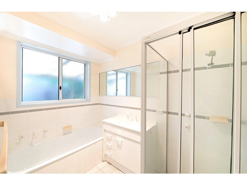 2/9 Ferry Place, Gordon ACT 2906