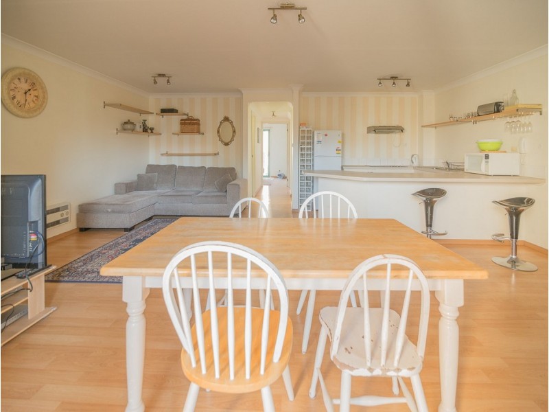 19/53 McMillan Crescent, Griffith ACT 2603
