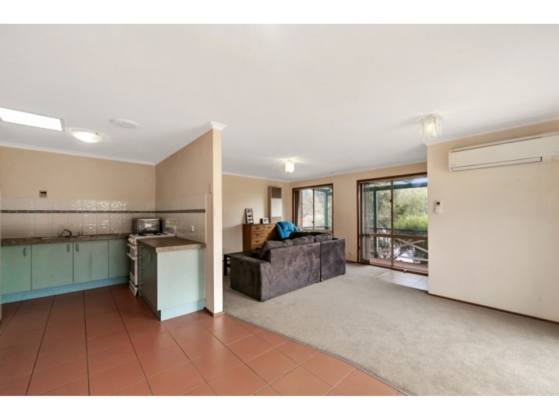 13 Zeitz Court, Banks ACT 2906