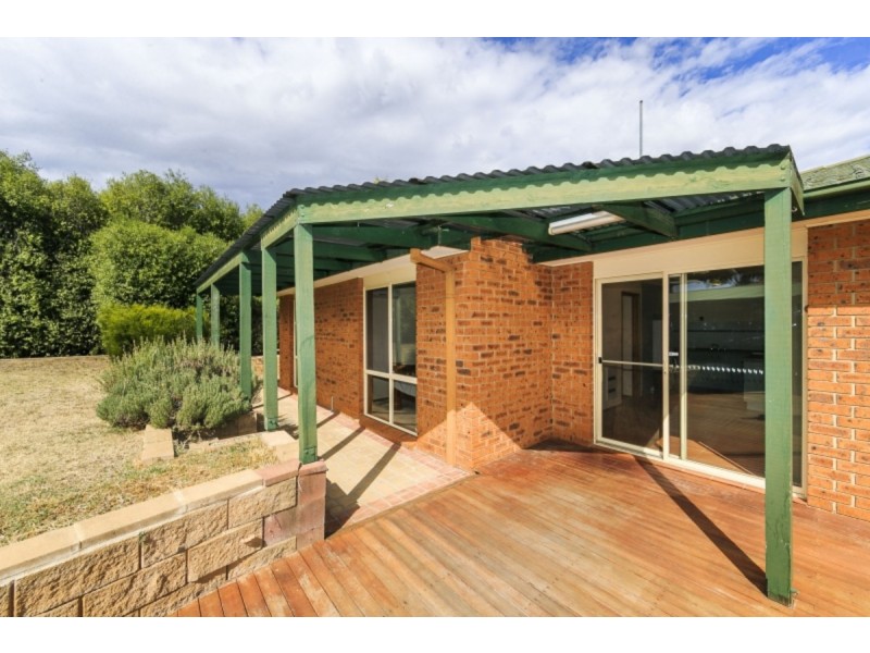 13 Zeitz Court, Banks ACT 2906