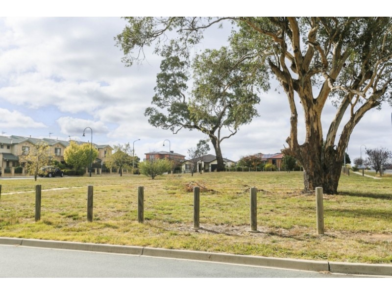 2/19 Devlin Street, Gungahlin ACT 2912