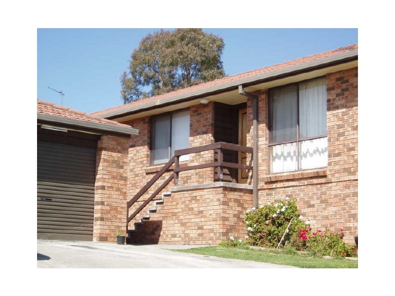 10b Paul Crescent, Moss Vale NSW 2577