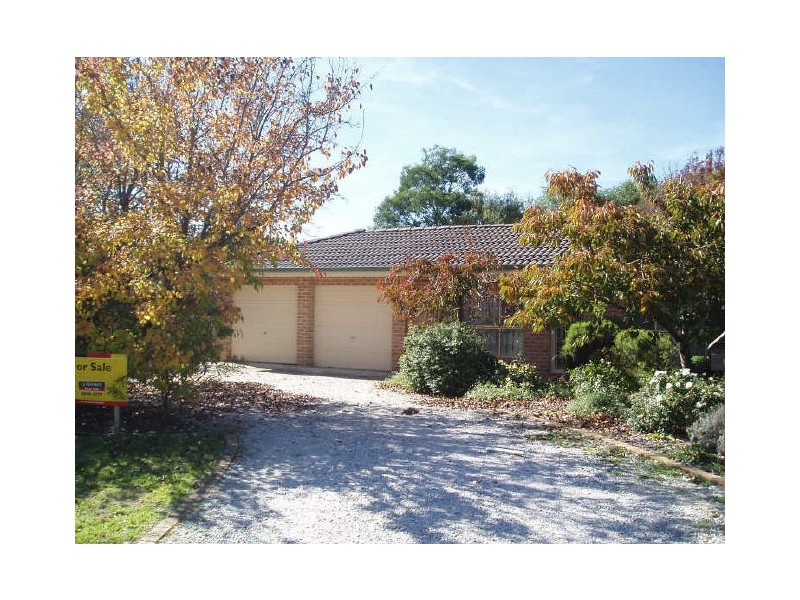 18 Janice Crescent, Moss Vale NSW 2577