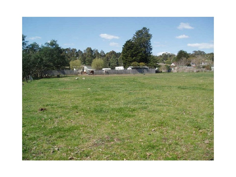 33-35, 37 Kirkham Street, Moss Vale NSW 2577
