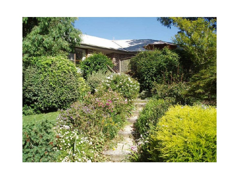 12 Cooke Place, Moss Vale NSW 2577