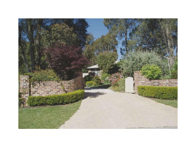 12 Cooke Place, Moss Vale NSW 2577