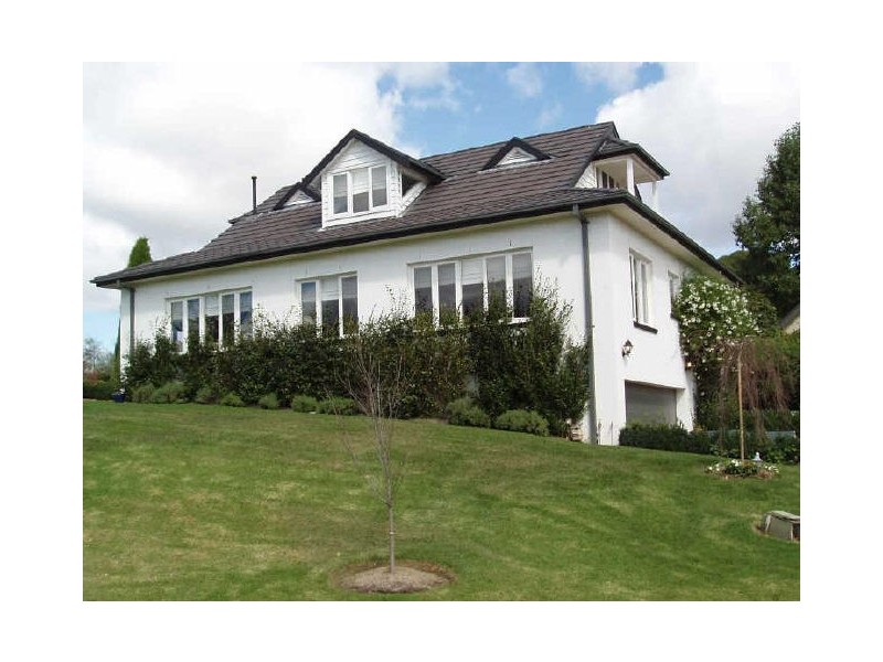 BURRADOO EST/17/36 Toongoon Rd, Burradoo NSW 2576