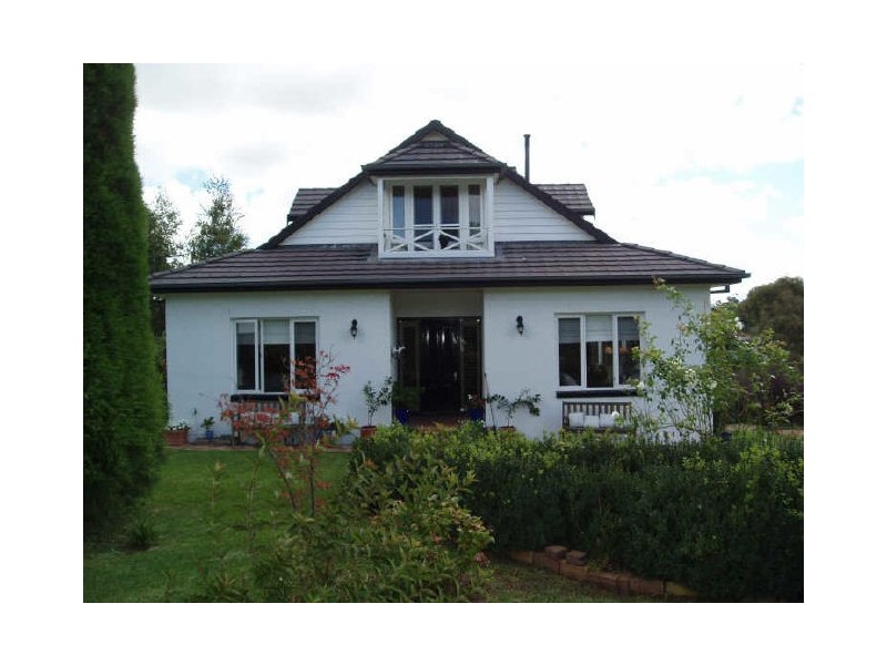 BURRADOO EST/17/36 Toongoon Rd, Burradoo NSW 2576