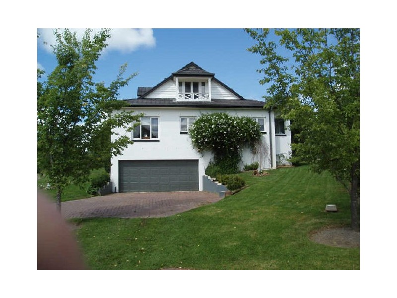 BURRADOO EST/17/36 Toongoon Rd, Burradoo NSW 2576