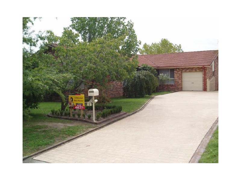 8 Semkin Street, Moss Vale NSW 2577