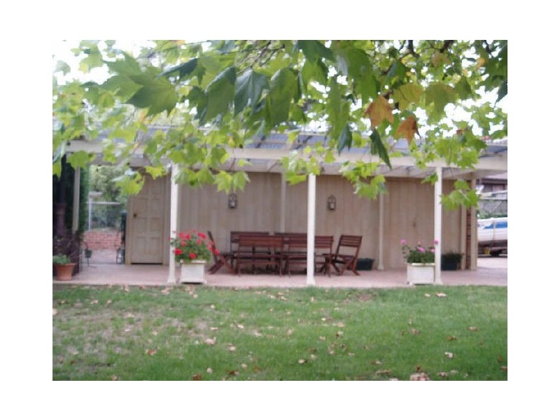 8 Semkin Street, Moss Vale NSW 2577