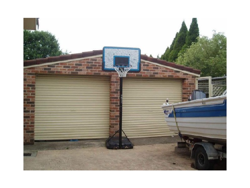 8 Semkin Street, Moss Vale NSW 2577