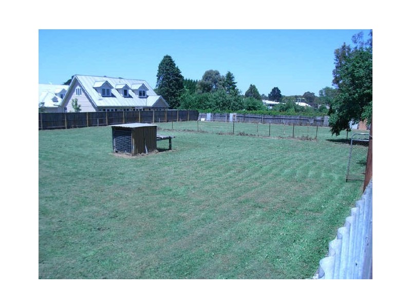 28 Browley Street, Moss Vale NSW 2577