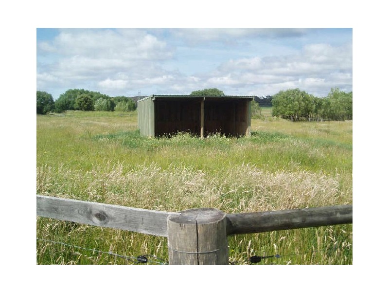 “Owlswood Farm”/ Illawarra Hwy, Moss Vale NSW 2577