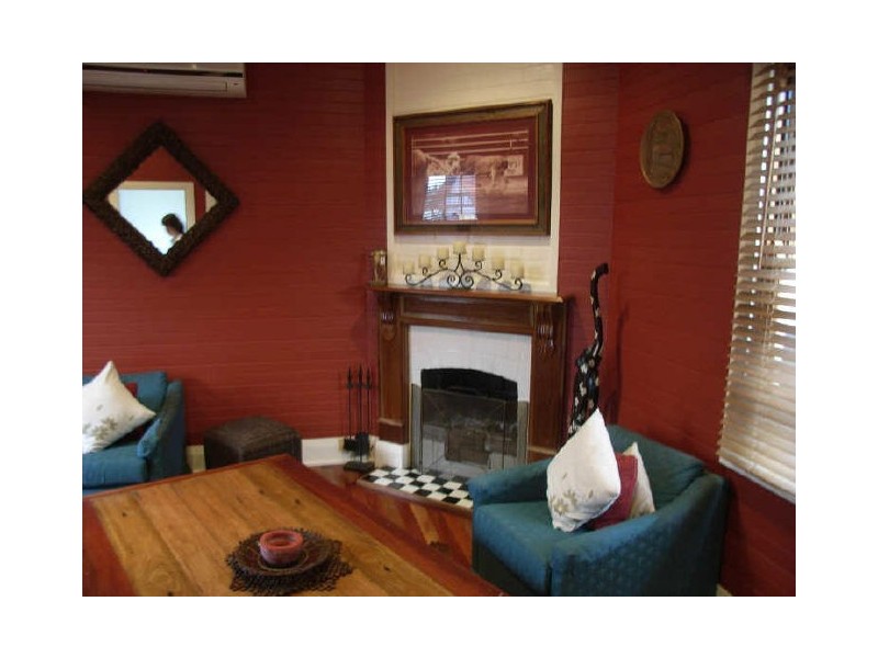 9 Garrett Street, Moss Vale NSW 2577