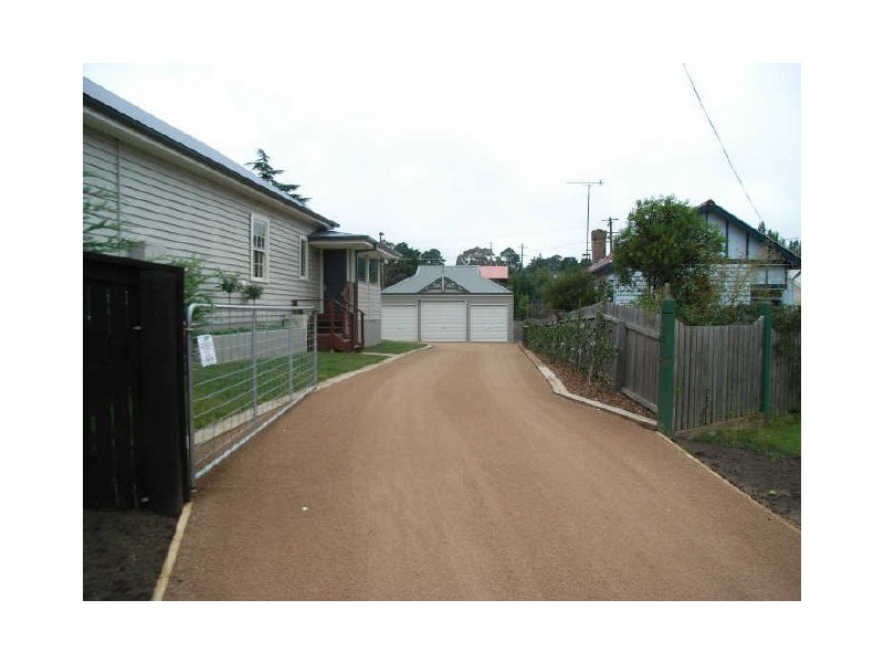 9 Garrett Street, Moss Vale NSW 2577