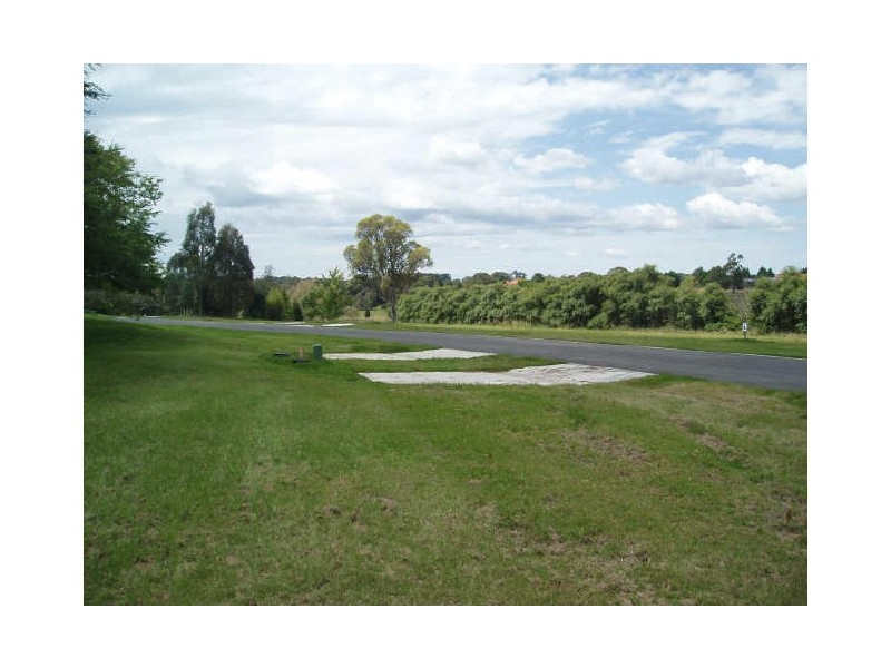 Lots 1-8 Woodland Gardens, Moss Vale NSW 2577