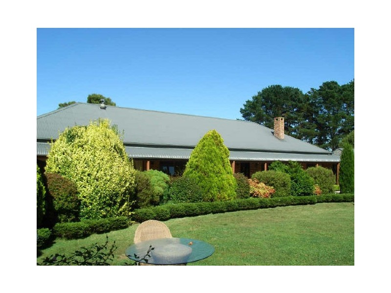 “Glenstrae”/ Nowra Road, Fitzroy Falls NSW 2577