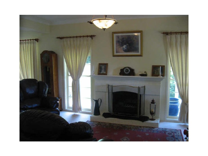 14 Victor Crescent, Moss Vale NSW 2577