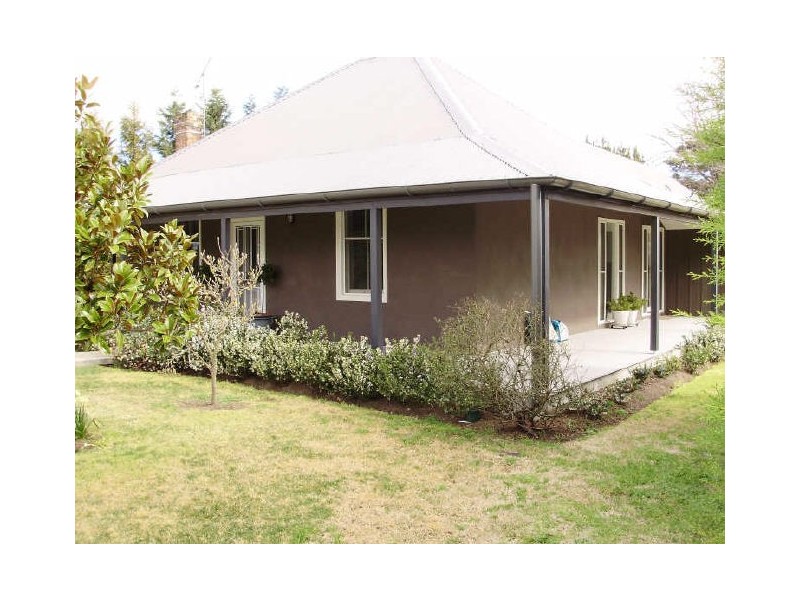 66 Beaconsifield Road, Moss Vale NSW 2577